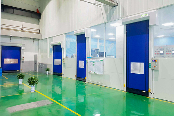 醫藥廠安裝拉鏈快速卷簾門