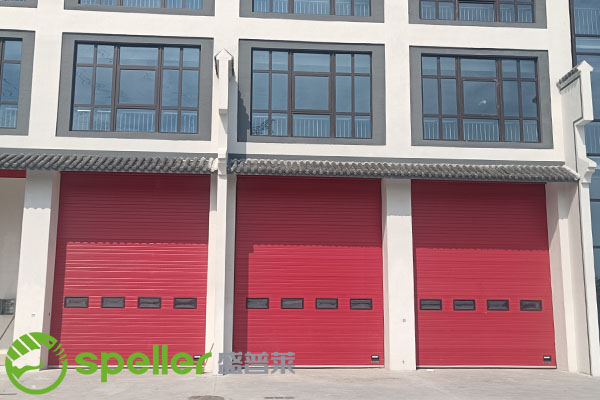 盛普萊消防站提升門.jpg 盛普萊消防站提升門.jpg